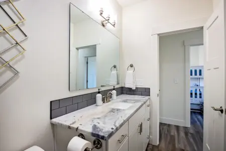 404e32e0 1825 408c b91c d1dbb0d5ef94.jpeg